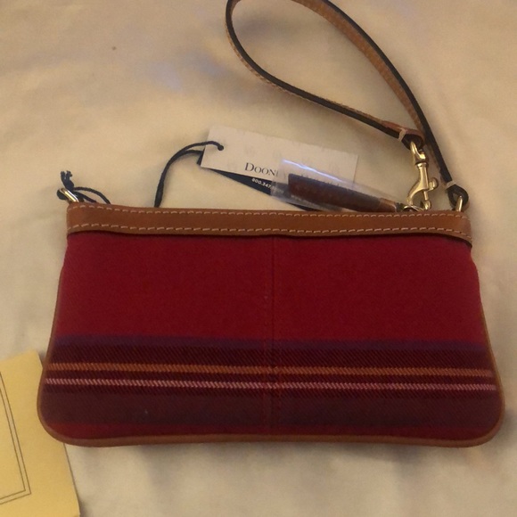 Dooney & Bourke Red Tartan & Brown Leather Trim ZA Wristlet NWT - Picture 7 of 16